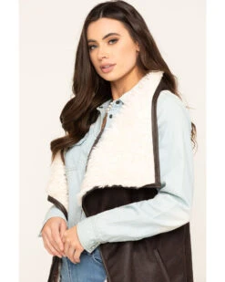 Cripple Creek Women's Pine Cone Faux Shearling Wrap Vest -Modern Fashion Sales 2000288738 200 P5