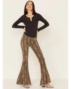 Show Me Your Mumu Women's Snake Print Berkeley Bell Bottoms -Modern Fashion Sales 2000330720 900 P1