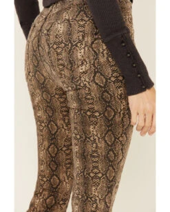 Show Me Your Mumu Women's Snake Print Berkeley Bell Bottoms -Modern Fashion Sales 2000330720 900 P4