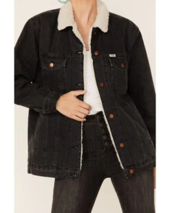Wrangler Women's Heritage Sherpa Jacket -Modern Fashion Sales 2000341576 001 P2