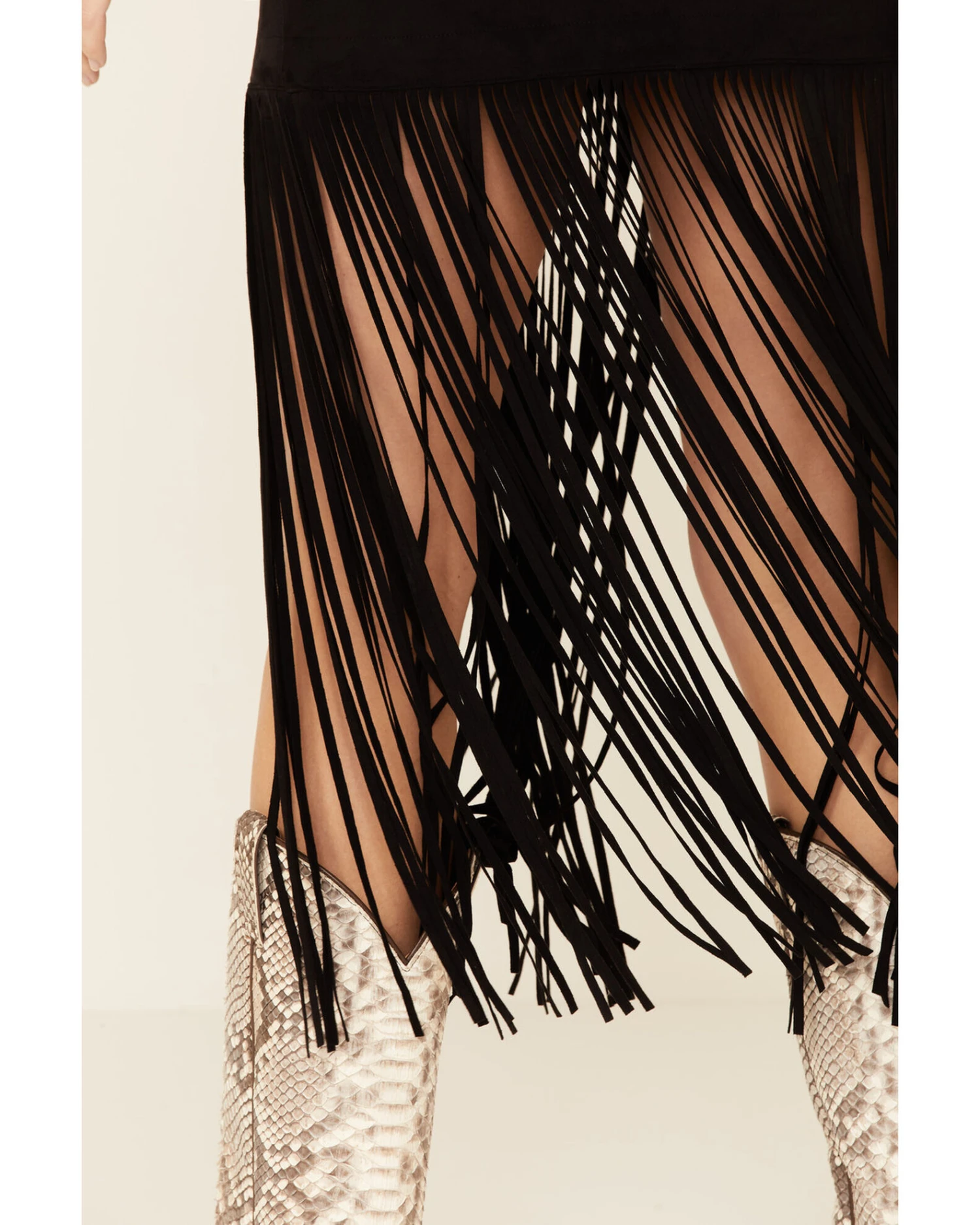 Idyllwind Women's Rocker Faux Suede Skirt 2 Idyllwind Women's Rocker Faux Suede Skirt - Image 2