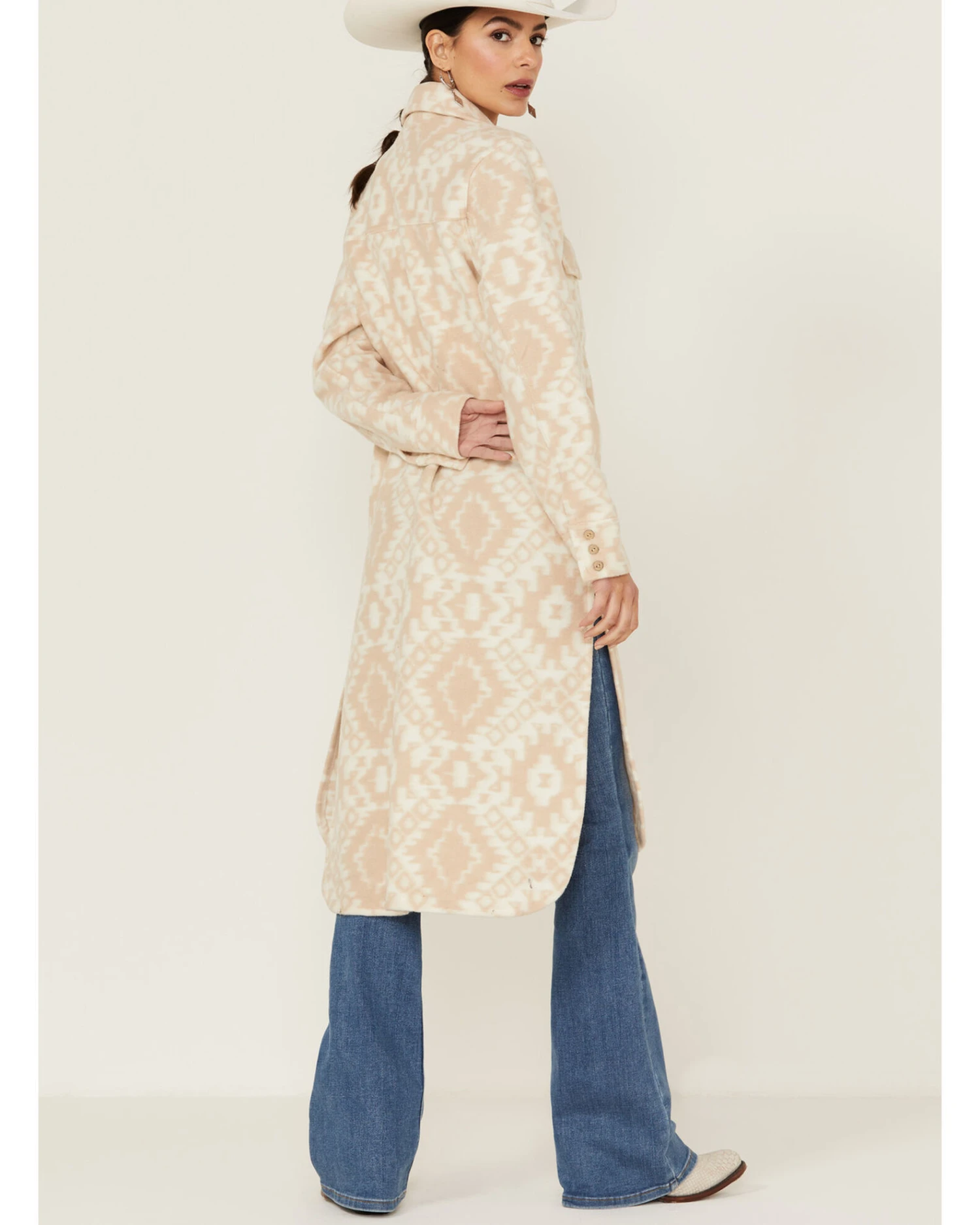 Shyanne Women's Southwestern Knit Duster Shacket 4 Shyanne Women's Southwestern Knit Duster Shacket - Image 4