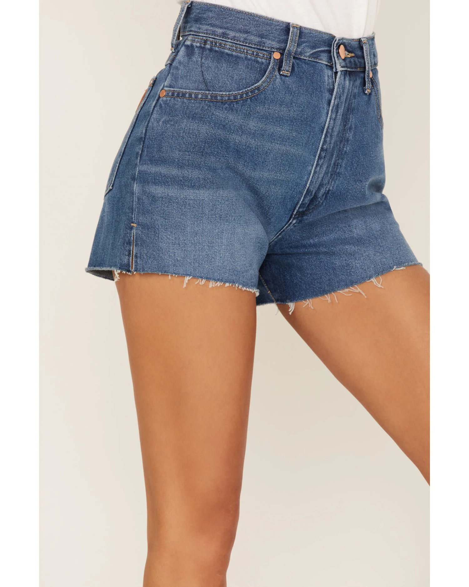 Wrangler Women's Medium Wash High Rise Festival Shorts 2 Wrangler Women's Medium Wash High Rise Festival Shorts - Image 2