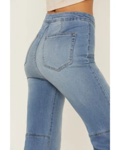 Free People Women's Youthquake High Rise Crop Flare Jeans -Modern Fashion Sales 2000362418 400 P4