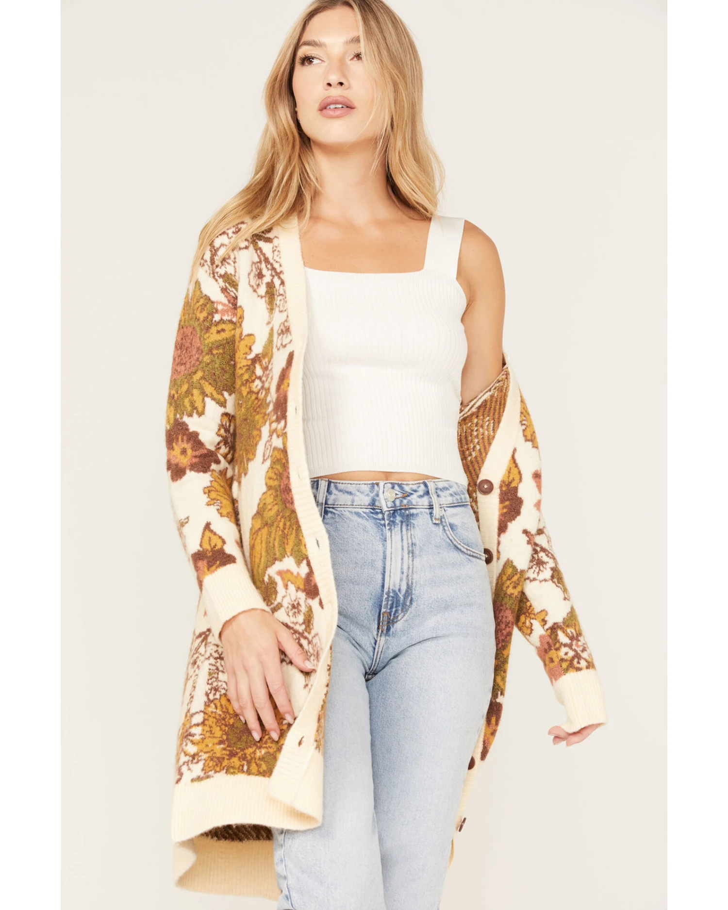 Cleo + Wolf Women's Floral Knit Jacquard Long Cardigan Sweater 4 Cleo + Wolf Women's Floral Knit Jacquard Long Cardigan Sweater - Image 4