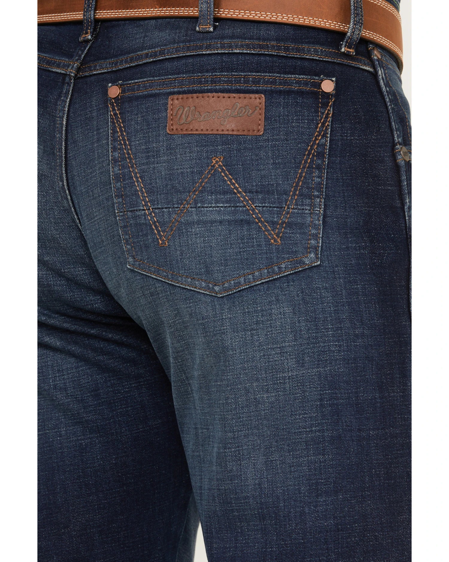 Wrangler Retro Men's 88MWZ Stone Dark Wash Slim Straight Stretch Denim Jeans 1 Wrangler Retro Men's 88MWZ Stone Dark Wash Slim Straight Stretch Denim Jeans