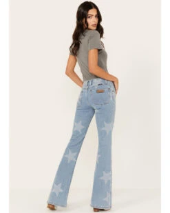 Wrangler Retro Women's Light Wash Mid Rise Star Print Mae Flare Jeans 6 Wrangler Retro Women's Light Wash Mid Rise Star Print Mae Flare Jeans -Modern Fashion Sales 2000380198 400 P3