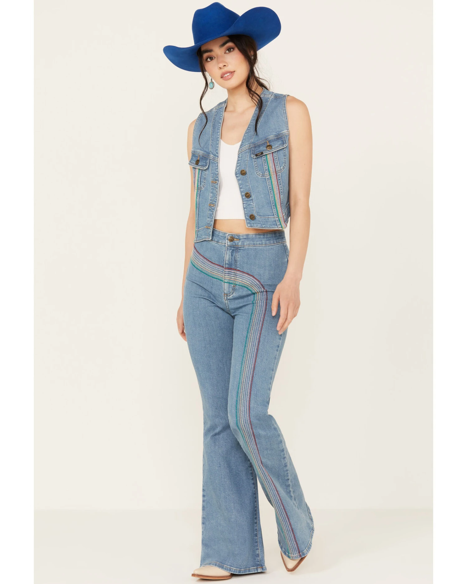 Lee Women's Light Wash High Rise Rainbow Super Flare Jeans 2 Lee Women's Light Wash High Rise Rainbow Super Flare Jeans - Image 2