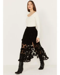 Shyanne Women's Diamond Embroidered Mesh Skirt -Modern Fashion Sales 2000386670 001 P2